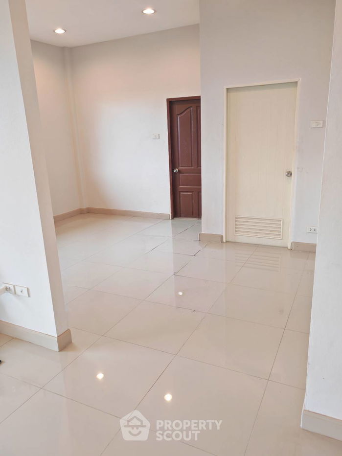 รูป บ้าน 3-ห้องนอน ใน วังก์พง (ID 2307272) - รูปที่ 9/14