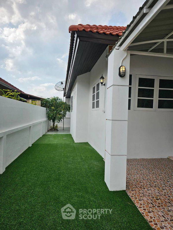 รูป บ้าน 2-ห้องนอน ใน สัตหีบ (ID 2135424) - รูปที่ 2/13