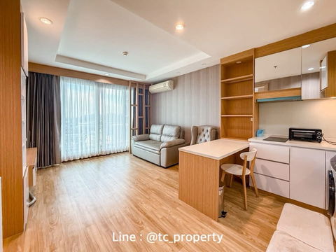 For Rent 📍Ladda plus sriracha 