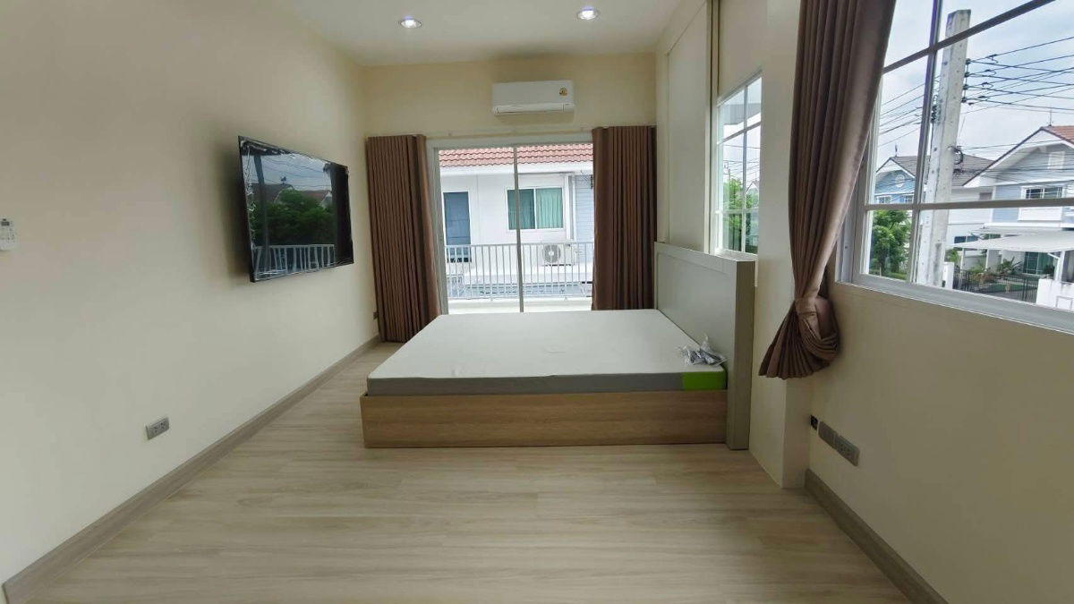 picture For rent: Perfect Place Wongwaen Ramkhamhaeng - 16/22