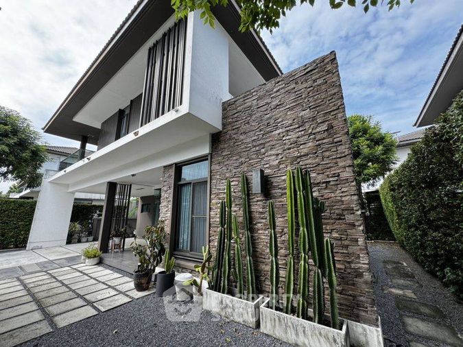 ขายบ้านเดี่ยว 4 ห้องนอน 231 ตร.ม. 73.1 ตร.ว. มัณฑนา เลค วัชรพล