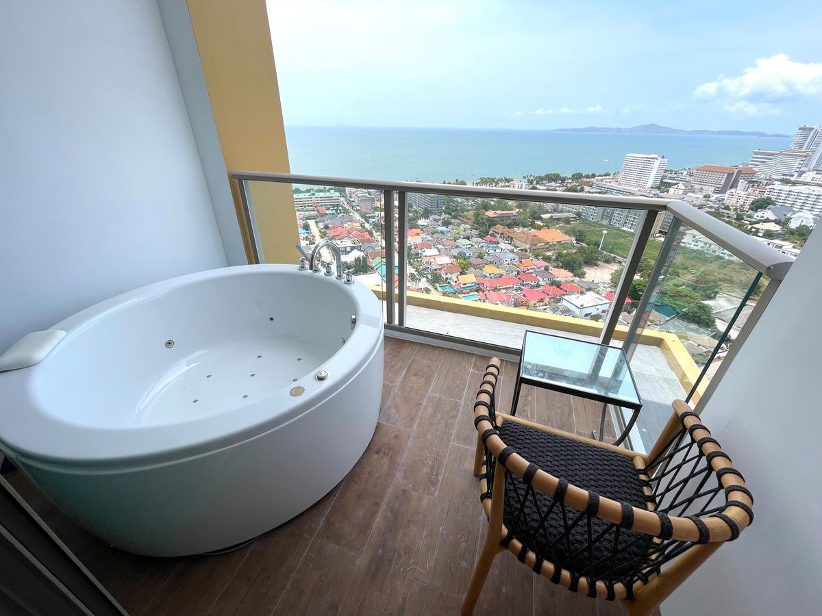picture For rent The Riviera Ocean Drive Corner room Direct SeaView  - 21/26