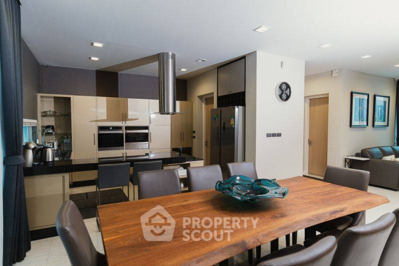 picture 3-BR House at Private Nirvana Residence North-East in Khlong Chan (ID 2147294) - 7/9