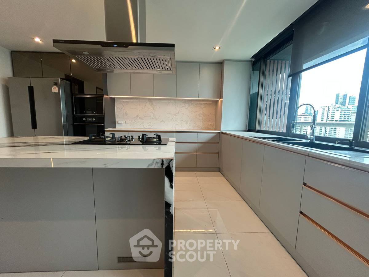 picture 3-BR Condo at Fairview Tower near BTS Asok (ID 2304174) - 25/25