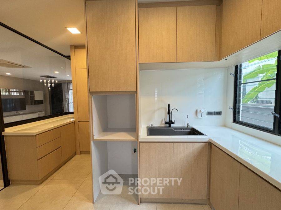 รูป บ้าน 4-ห้องนอน ที่ มัณฑนา เลค วัชรพล ใน ออเงิน (ID 2147304) - รูปที่ 10/10
