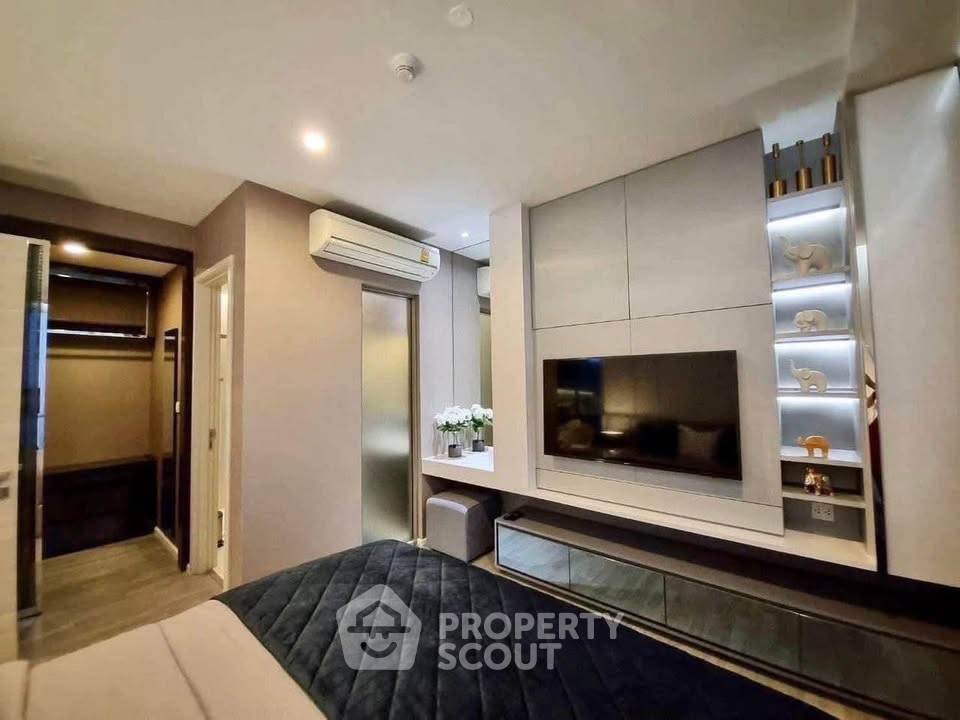 picture 2-BR Condo at The Room Sathorn - St. Louis near BTS Surasak (ID 2304972) - 9/20