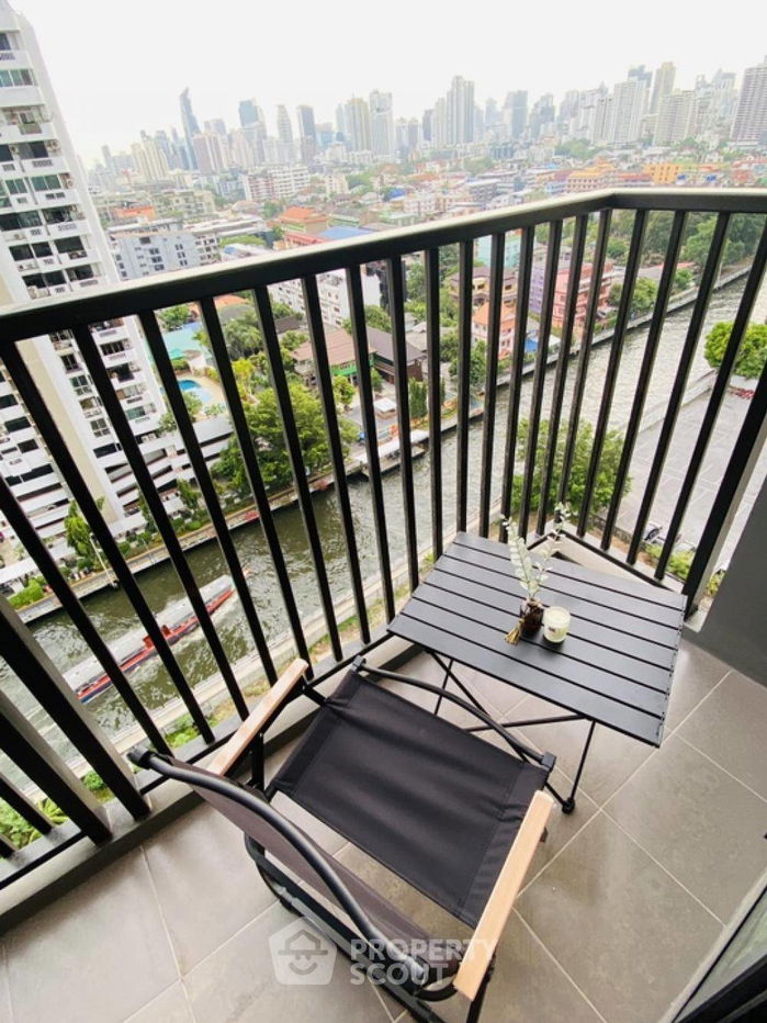 picture 1-BR Condo at THE BASE Phetchaburi-Thonglor in Bang Kapi (ID 1799106) - 7/16