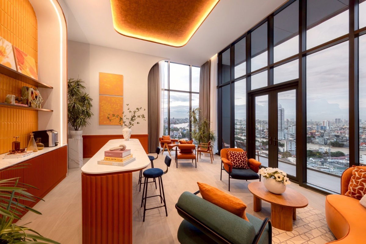 picture 📍 𝗙𝗟𝗢 𝗯𝘆 𝗦𝗮𝗻𝘀𝗶𝗿𝗶Just 𝟯𝟱𝟬 meters to 𝗕𝗧𝗦 Khlong San and only 𝟯 minutes to 𝗜𝗖𝗢𝗡𝗦𝗜𝗔𝗠.💎 Starting price: 3.09 MB* - 7/18