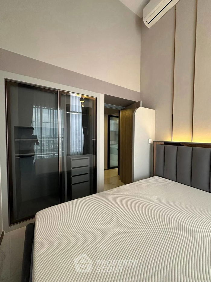 picture 2-BR Condo at SOHO Bangkok Ratchada near MRT Huai Khwang (ID 2304285) - 5/12