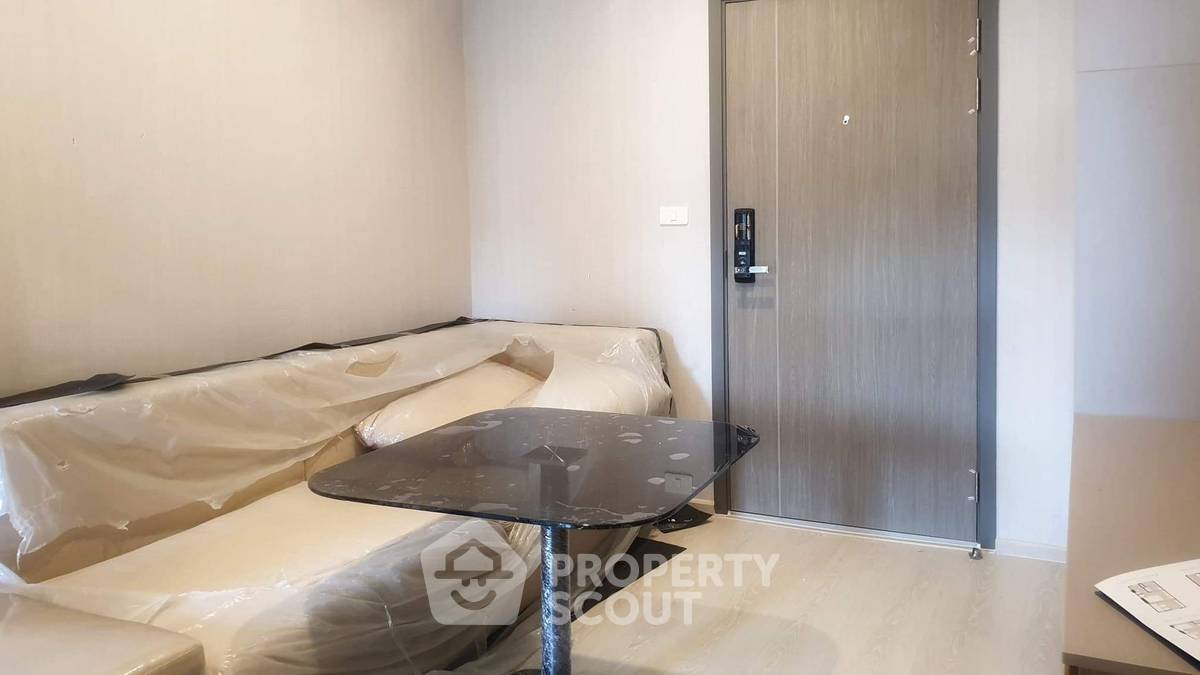 picture 1-BR Condo at Ideo Thaphra Interchange near MRT Tha Phra (ID 2305414) - 2/7