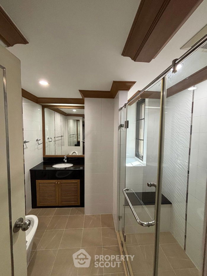 picture 4-BR Condo at Promsuk Condominium near BTS Thong Lor (ID 2307764) - 13/16