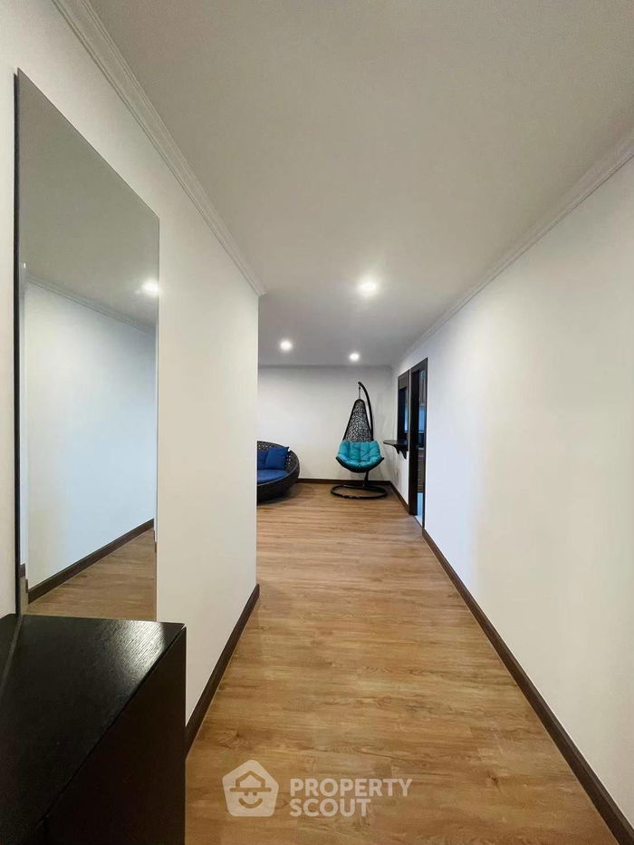 picture 3-BR Condo at Acadamia Grand Tower near BTS Phrom Phong (ID 1822235) - 2/28