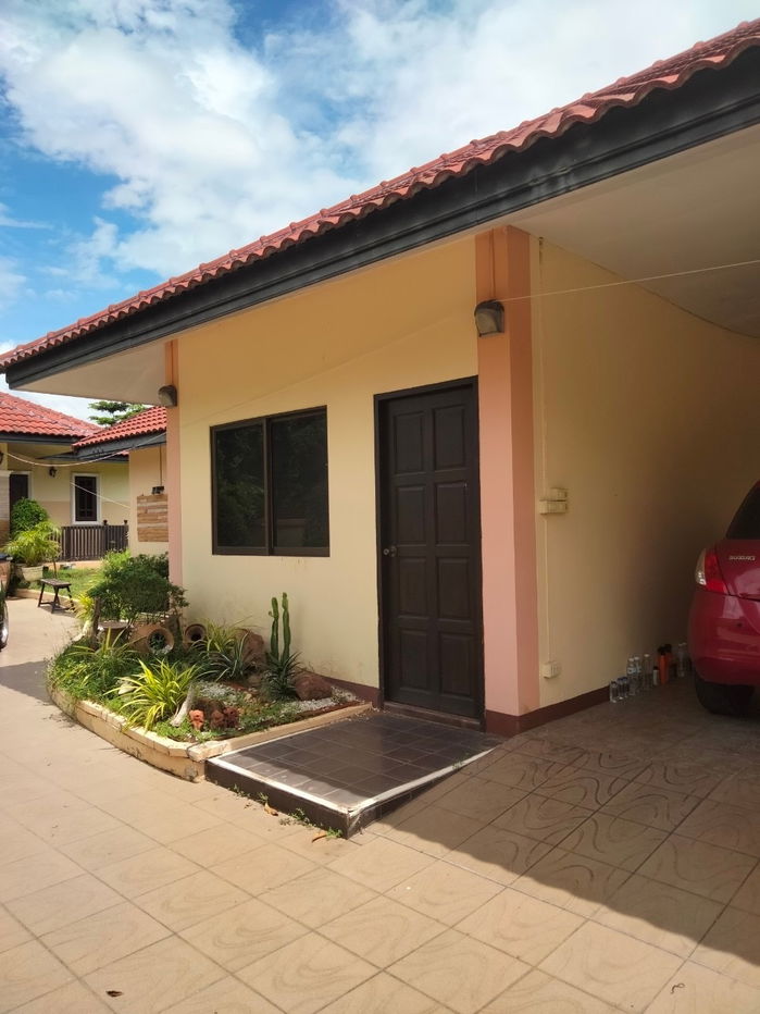 picture House for sale near Doi Saket hospital. Self-built house with strong structure - 17/17