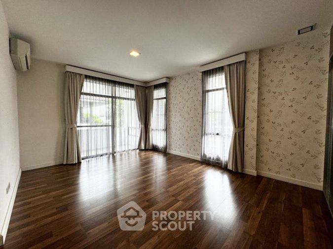 4-BR House at Mantana Lake Watcharapol in O Ngoen (ID 2147304)