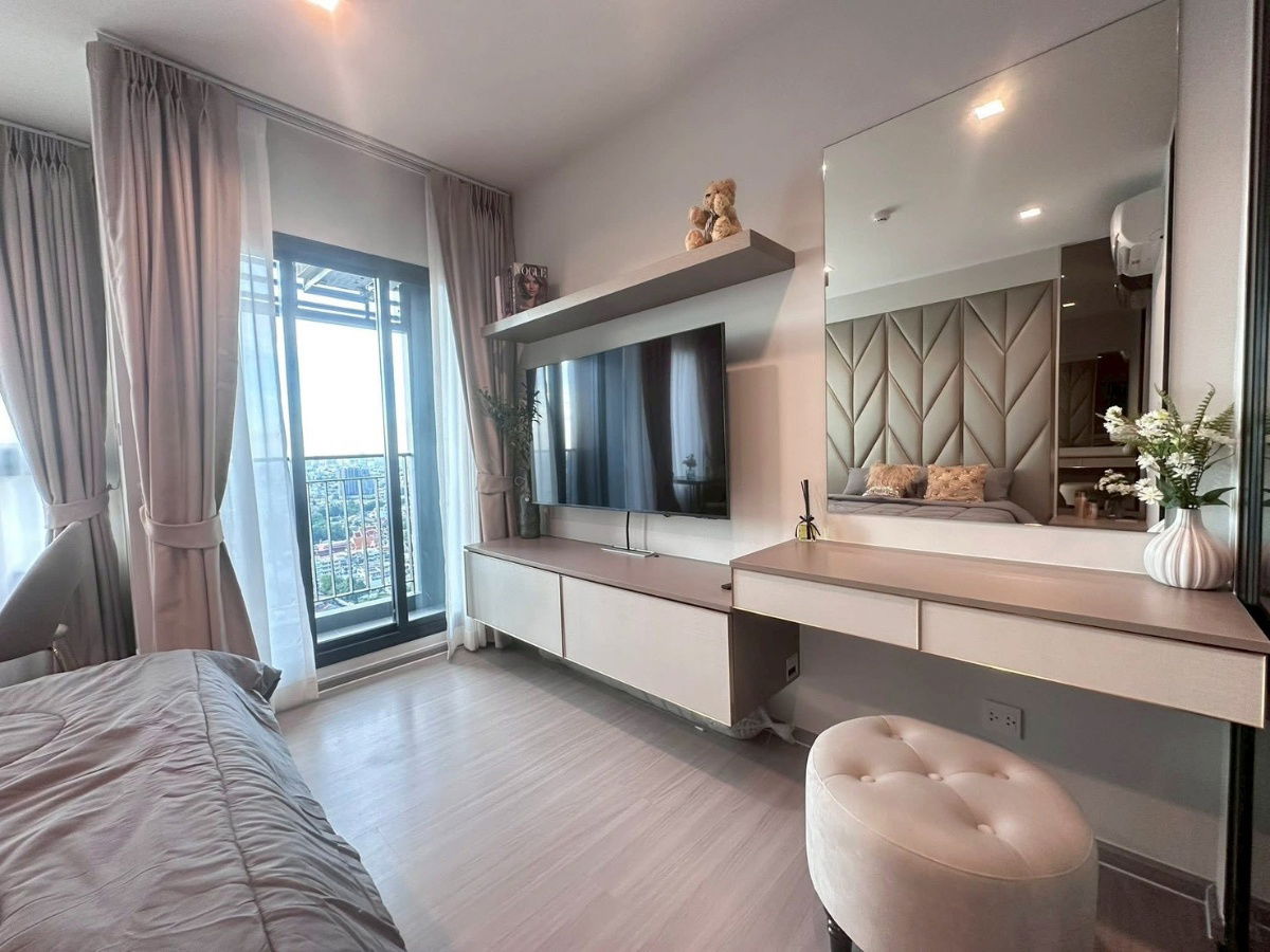 picture MN2984 Life Sathorn Sierra Full Furnitured and electrical - 2/11