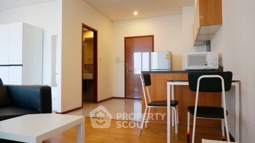 รูป คอนโด 1-ห้องนอน ที่ วิลล่า สาทร ใกล้ BTS กรุงธนบุรี (ID 513274) - รูปที่ 3/13