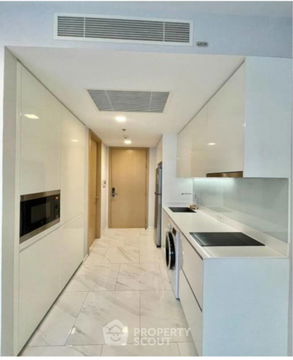 1-BR Condo at Hyde Sukhumvit 11 near BTS Nana (ID 2028586)