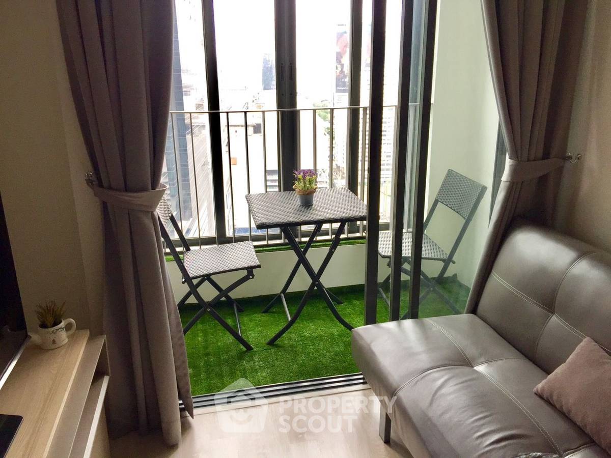 picture 1-BR Condo at Ideo Mobi Rama 9 near MRT Phra Ram 9 (ID 1184931) - 5/12