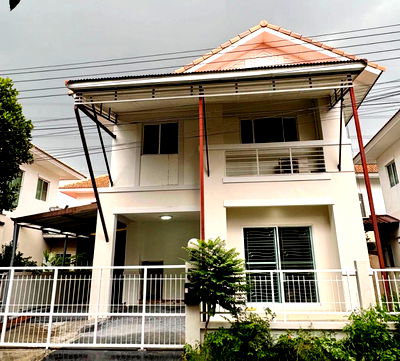 Houses for sale Bangkok : For Sale: 2-Storey Detached House – Lanceo Ramkhamhaeng–Wongwaen (Mistine) Just 15 minutes from Suvarnabhumi Airport