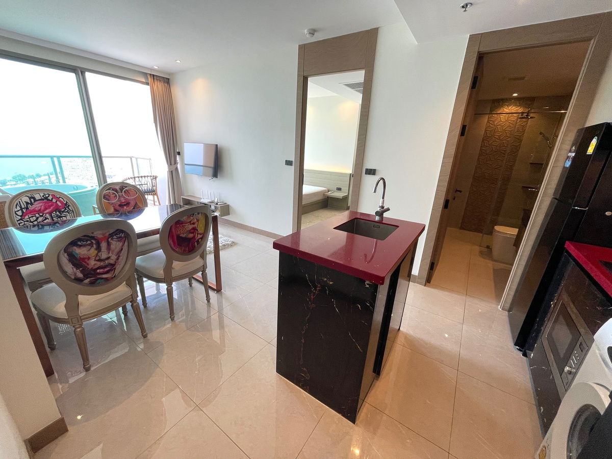 picture For rent The Riviera Ocean Drive Corner room Direct SeaView  - 4/26
