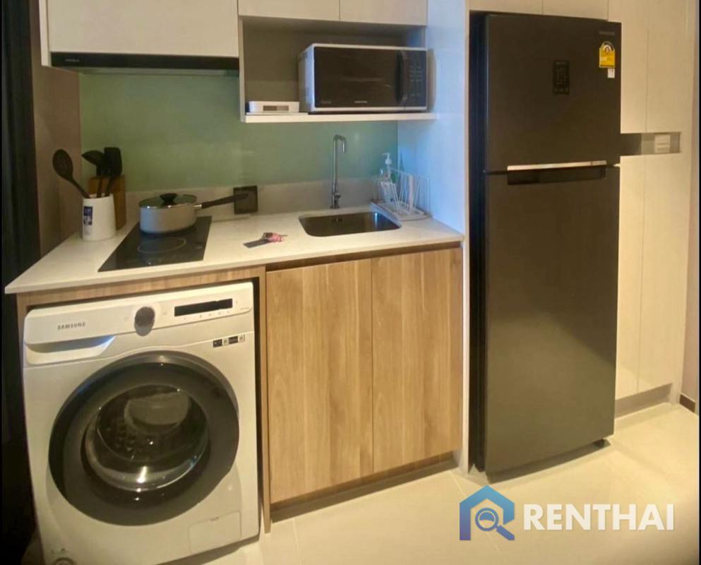 picture Sell Once Pattaya  Luxury condo in the heart of the city, foreign quota, high floor with sea view, only 3.6 Mb - 8/23