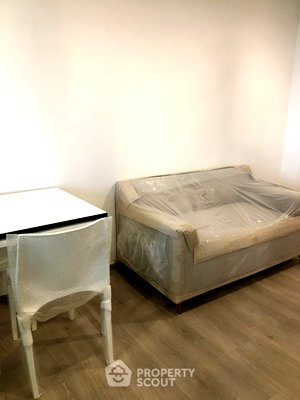 Condos for sale Ratchawinit Bang Khae School : 1-BR Condo at The Base Phetkasem near MRT Phetkasem 48 (ID 2063210)