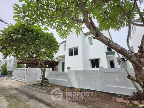 3-BR Condo at Jomtien Yacht Club 1 close to Pattaya (ID 2307933)