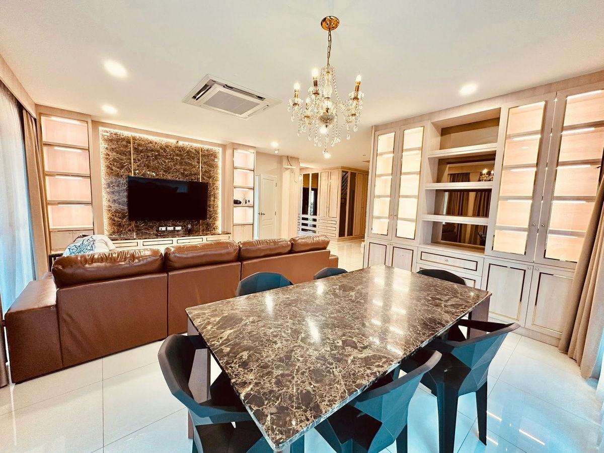 picture ⭐️😊 Renting a house in Centro Bangna is necessary to be near Mega Bangna. - 2/13