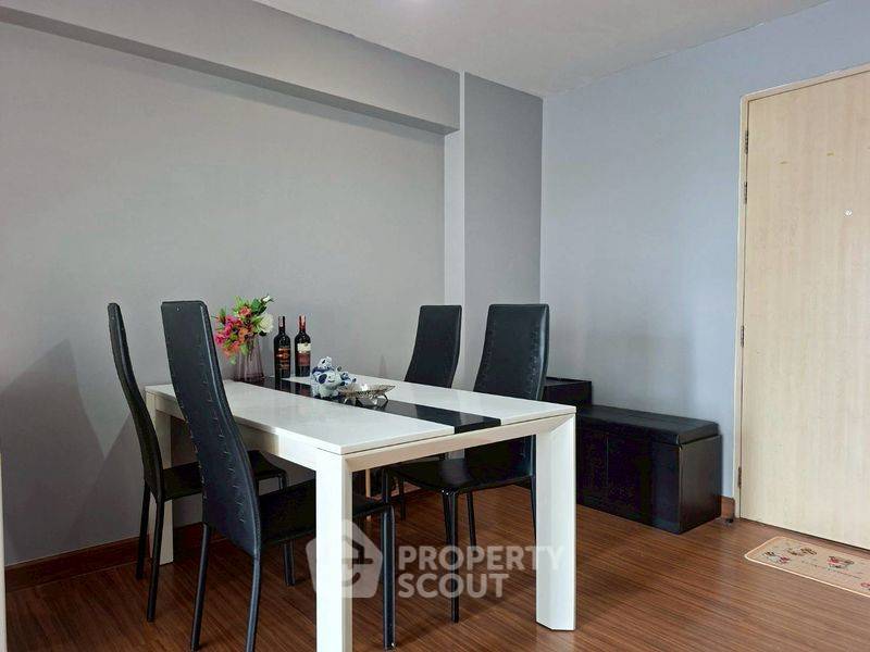 picture 2-BR Condo at My Resort Bangkok Condominium near MRT Phetchaburi (ID 2307902) - 5/18