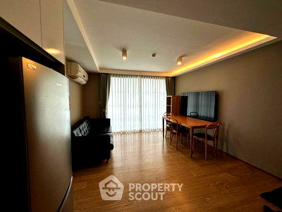 คอนโดให้เช่า : คอนโด 2 ห้องนอน เลี้ยงสัตว์ได้ ที่ Maestro 39 Sukhumvit 39 ใกล้ BTS พร้อมพงษ์ (ID 2307934)