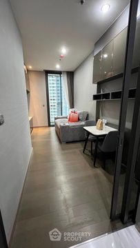 1-BR Condo at The Esse At Singha Complex near MRT Phetchaburi (ID 1985985)