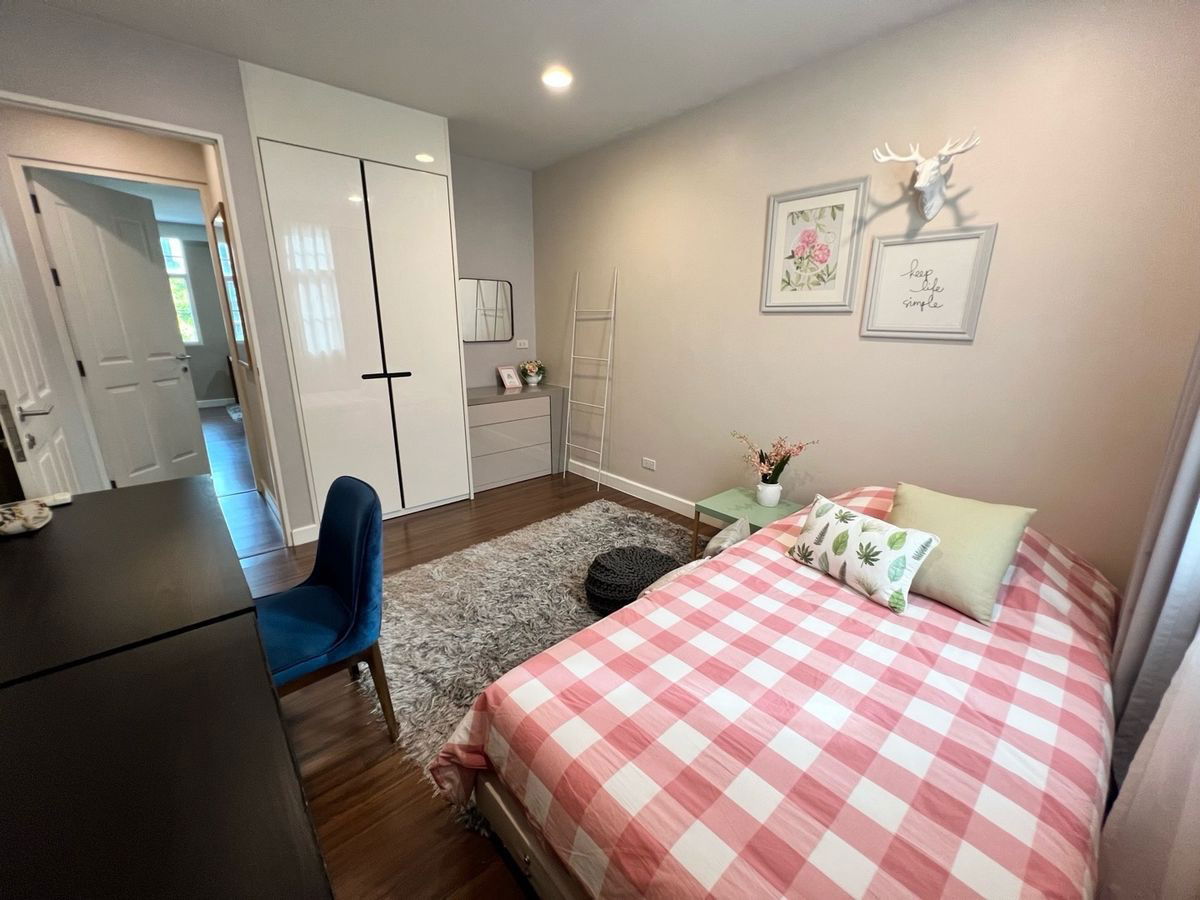 รูป RENT Luxury Garden Square Sukhumvit 77 near Bangkok Prep School ONNut - รูปที่ 7/18