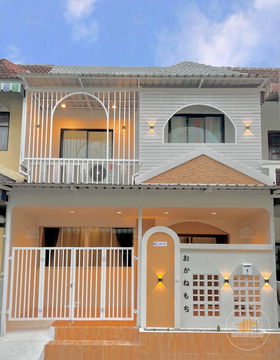 ขายบ้านสวยพร้อมอยู่ ทำเลทอง ใกล้รถไฟฟ้าครุไน  หมู่บ้านวิเศษสุขนคร 18 ประชาอุทิศ 79 (ซอยสุขสวัสดิ์ 70 แยก 14)