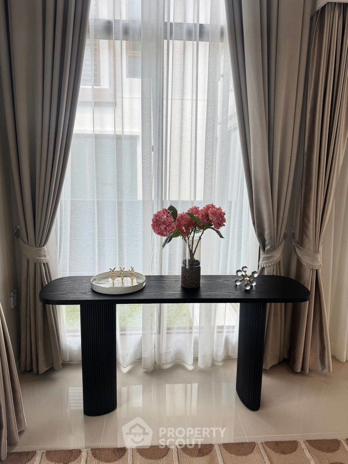 picture 4-BR House at Burasiri Krungthep Kreetha in Hua Mak (ID 2306031) - 7/39