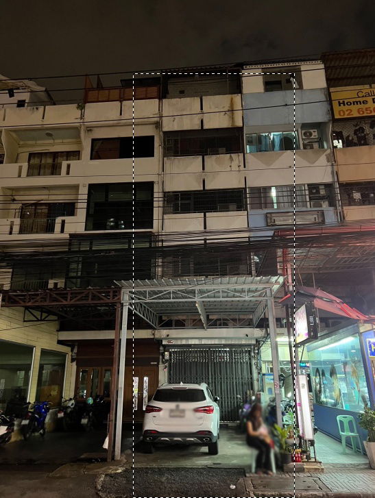 รูป ให้เช่า อาคารพาณิชย์ 5 ชั้นครึ่ง (ซอยนานา สุขุมวิท 4) - รูปที่ 1/13