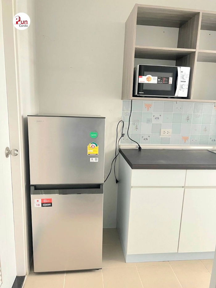 picture  Plum condo Paholyothin89 for rent  - 10/25