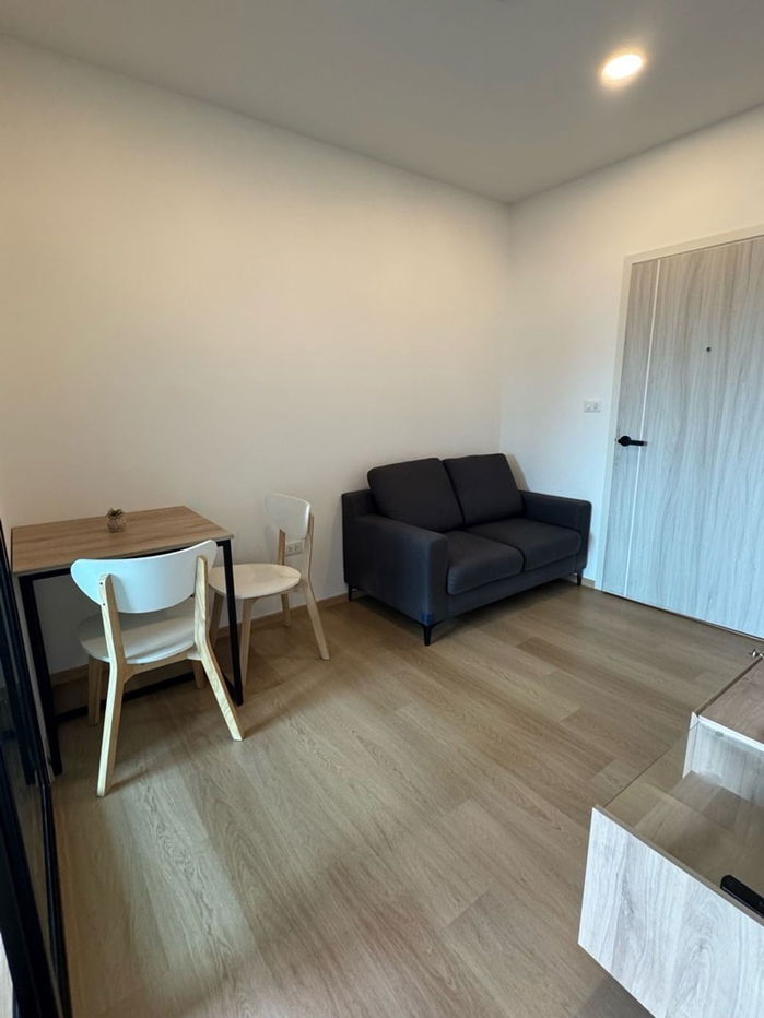 picture (Pet Friendly 🐶🐱)Code: KJ8750  for rent Chewathai Hallmark Ladprao - Chokchai 4 // Line ID: @kjcondo (with @) // - 2/16