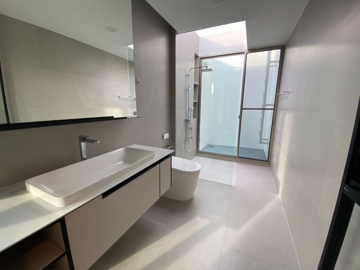 รูป ให้เช่า วีเว่ กรุงเทพกรีฑา Luxury house - รูปที่ 36/47