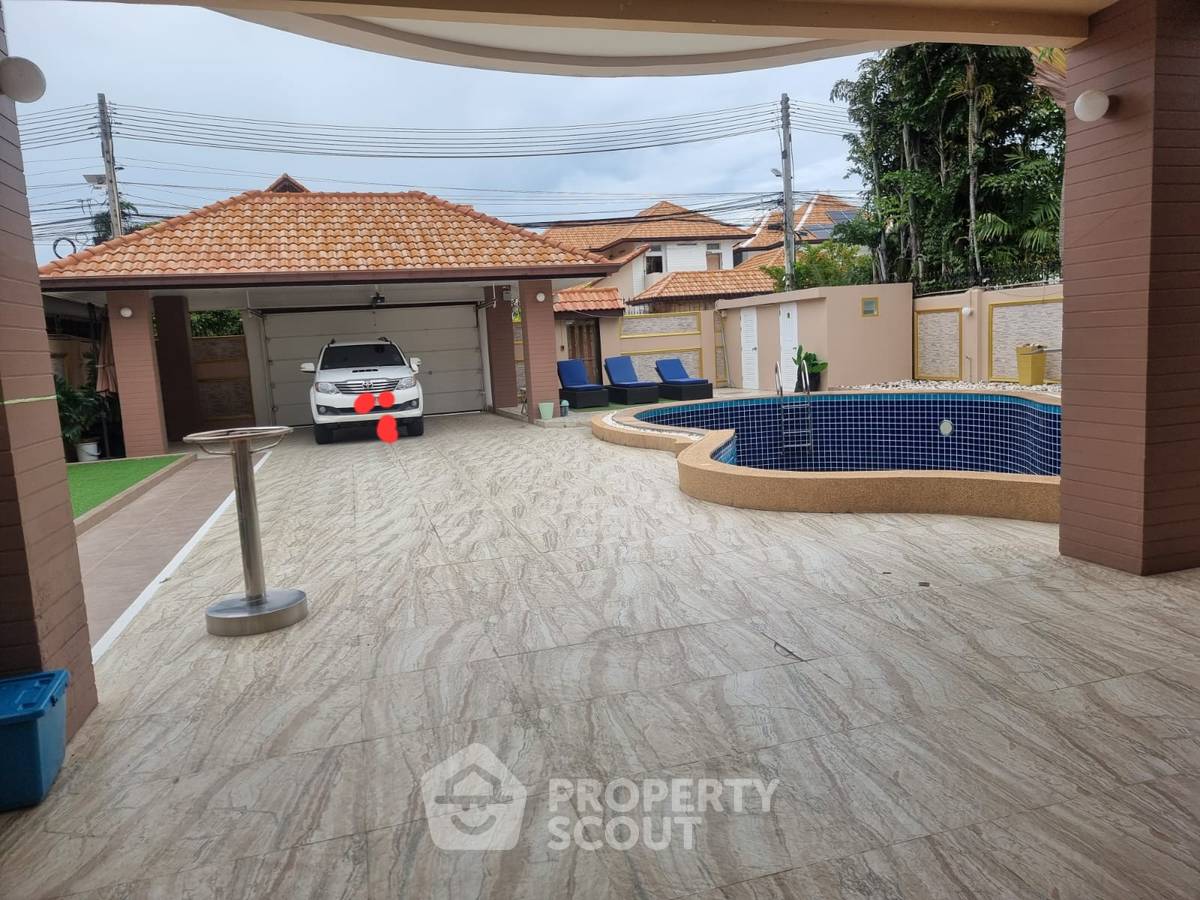 picture 5-BR Villa at Pattaya Lagoon Resort close to Pattaya South (ID 2297143) - 2/16