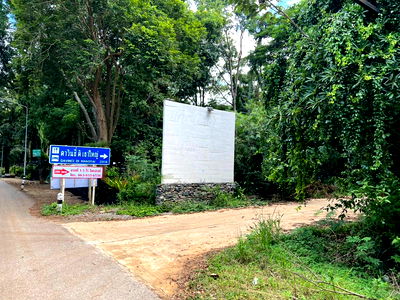 ที่ดิน ปากช่อง โคราช : ขาย ที่ดิน เขาใหญ่ ใกล้ถนนธนะรัชต์ พื้นที่ 4 เหลี่ยม วิวเขา