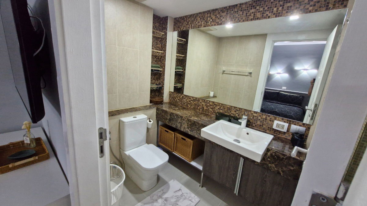 รูป 1 Bedroom at Azure Condominiums - รูปที่ 8/10
