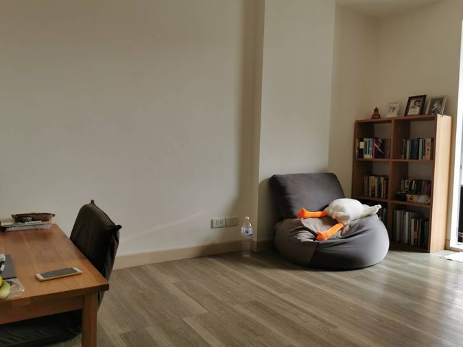 Free shuttle service to BTS Punnawithi 1 km.  Price  24,000 Baht Condo Moniiq Sukhumvit 64 ( Rental )