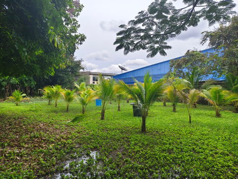 2-rai vacant land for sale behind Major Ratchayothin, Soi Phahon Yothin 35. Multiple access points. Beautiful plot.