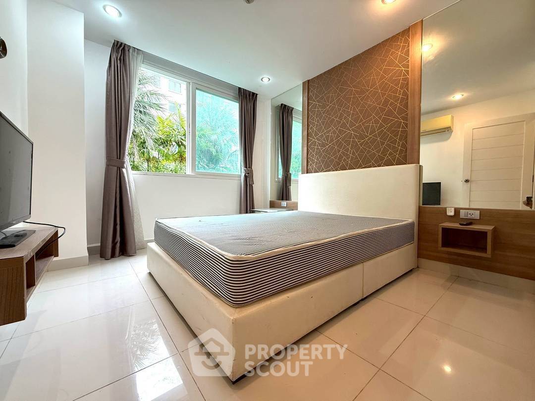 picture 1-BR Condo at Amazon Residence Pattaya Condominiums close to Pattaya (ID 2305946) - 5/9