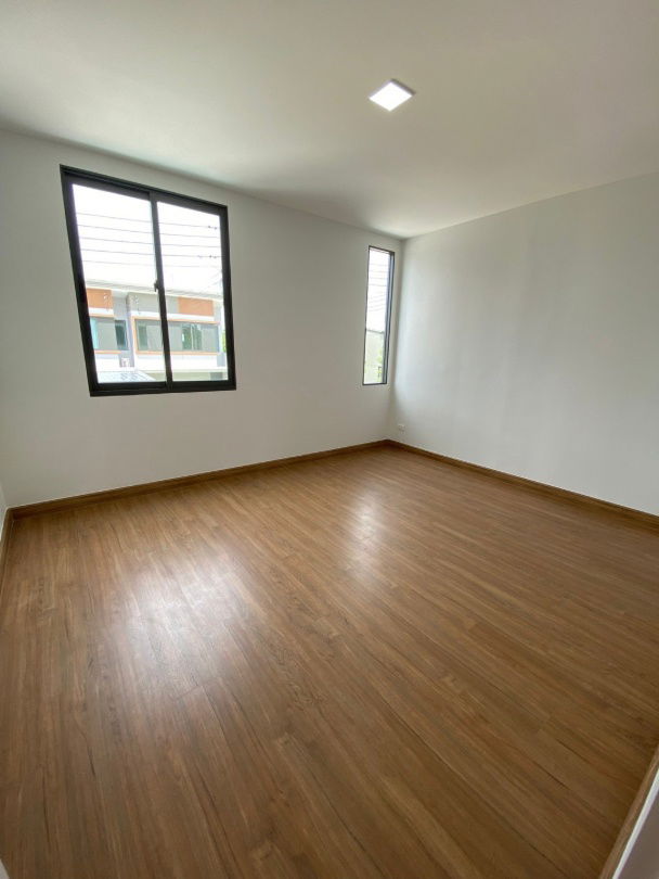 picture 🏡 For Rent: Townhome – Pleno Town Lam Luk Ka Khlong 5 - 3/36
