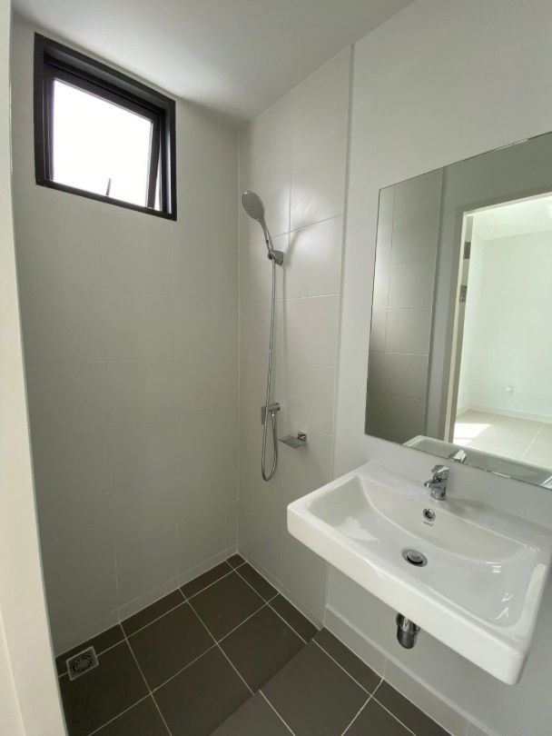 picture 🏡 For Rent: Townhome – Pleno Town Lam Luk Ka Khlong 5 - 7/36