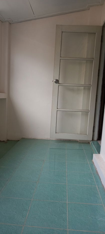 picture Two-storey townhouse for sale at 1.3 million baht (negotiable), offering complete living space and located next to Sinphaet Kanchanaburi Hospital. - 19/19