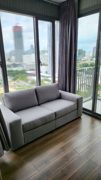 Ceil by Sansiri Ekkamai 12 Condo for rent 