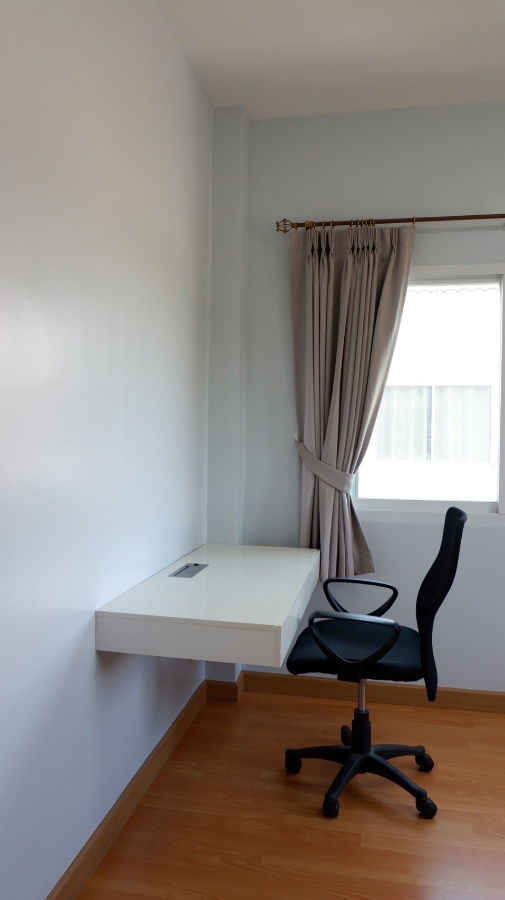 picture House for RENT! Close to Town near Big-C shopping mall, Central Festival, Fresh Market and etc.📍Location: Pimuk 4 Village - 14/15