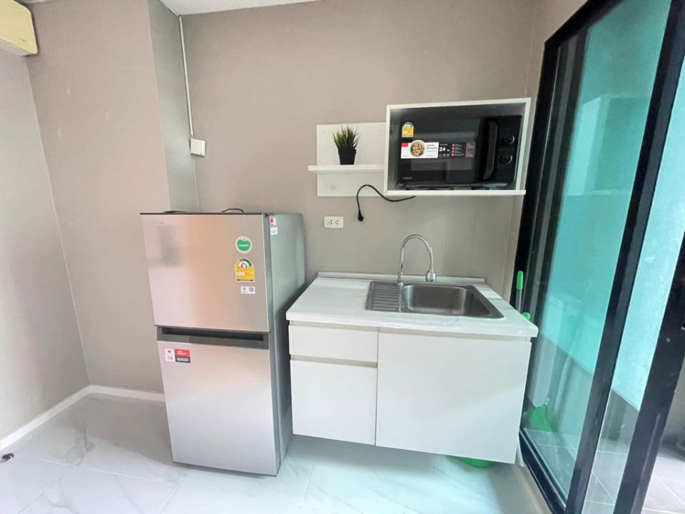 picture 📢 New Listing! Condo for Rent – B Republic - 3/10